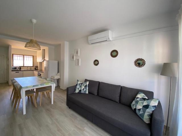 אורופסה דל מר Apartamento Nuevo Manna מראה חיצוני תמונה
